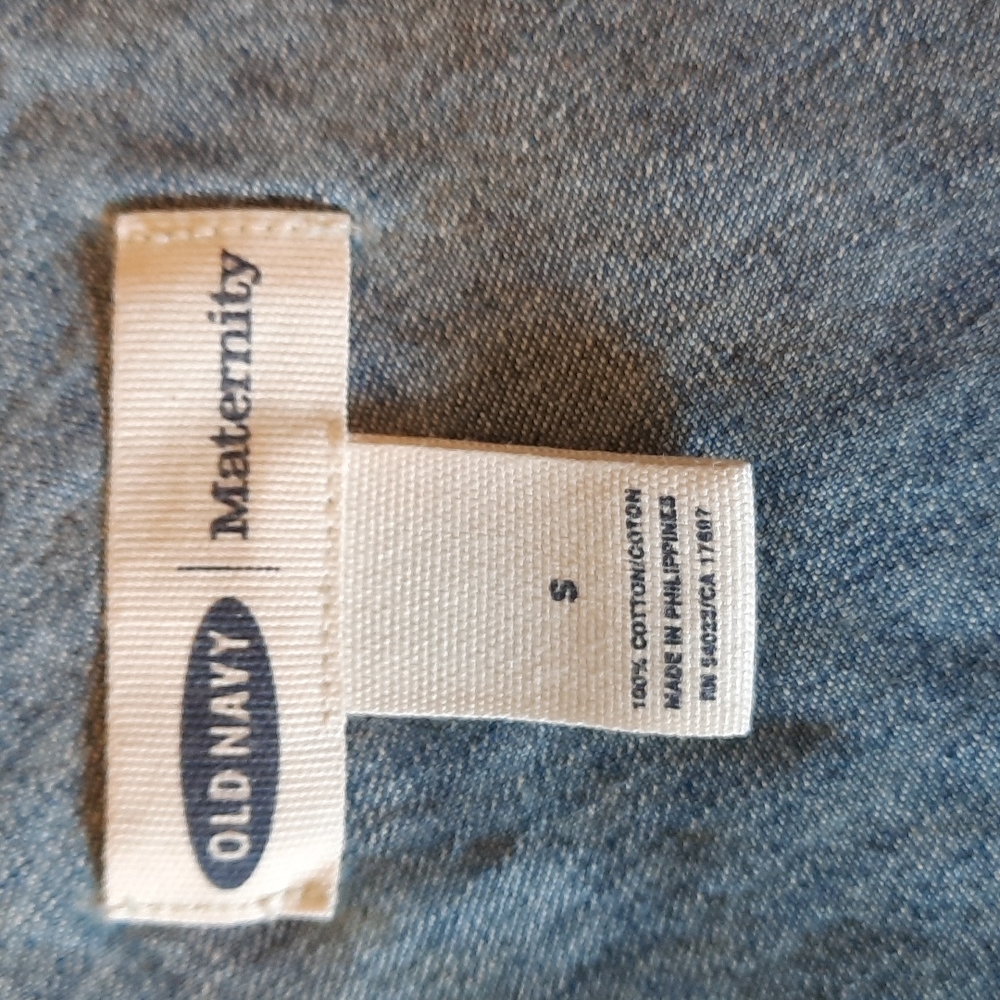 Old Navy maternity denim  blouse - Picture 3 of 4